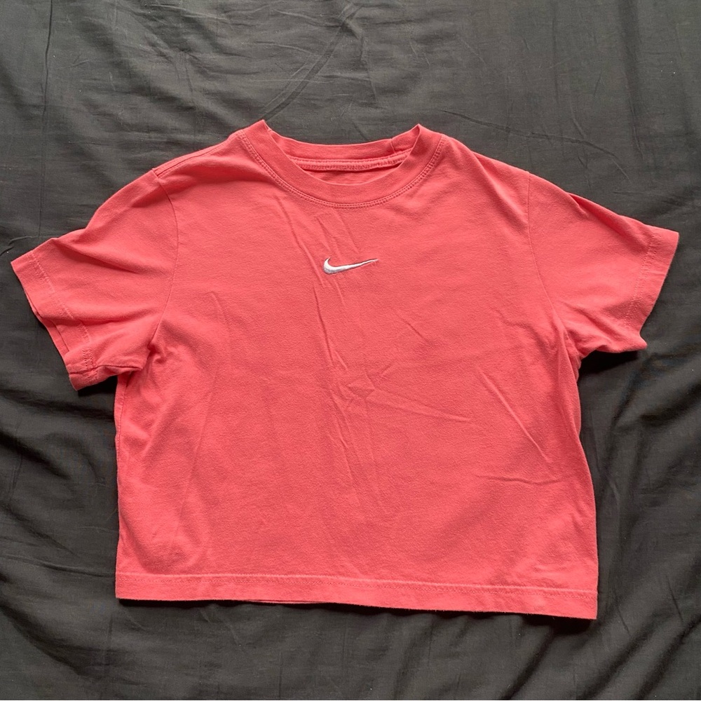 Nike Coral Cropped Swoosh Tee